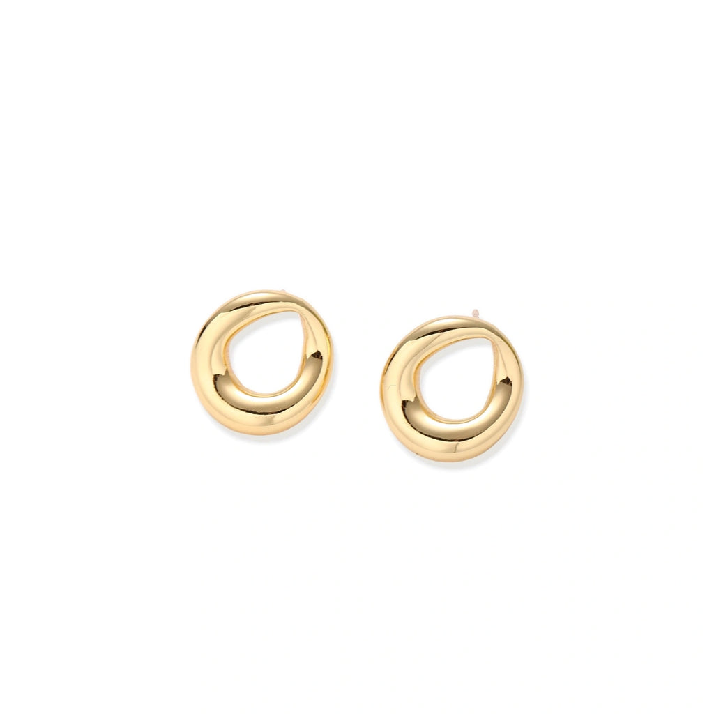 Model wearing Golden Loop Studs