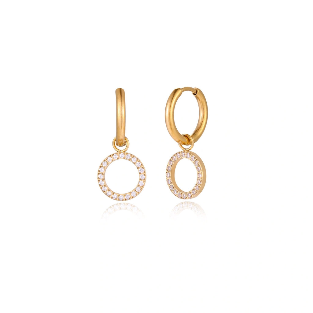 Model wearing Halo Circle Hoops