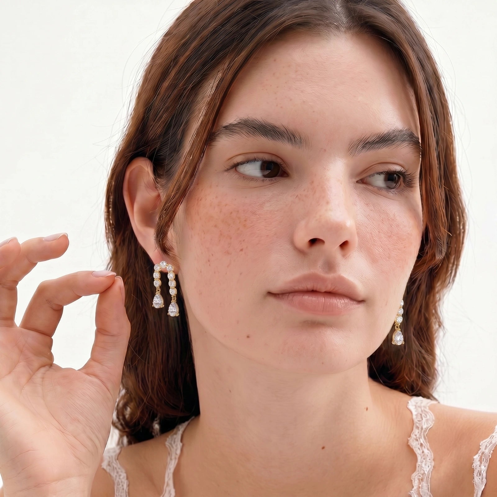 Model wearing Linear Crystal Drops